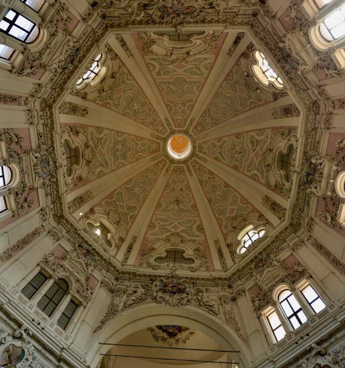 Cherasco, il Santuario degli stucchi e l’orto segreto dei fiori eduli – Piemonte da Scoprire