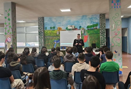 A Garlasco i Carabinieri insegnano il valore della legalità a 120 ragazzi