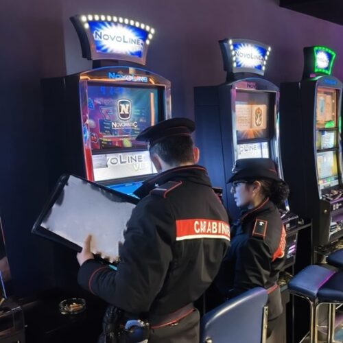 Gioco d’azzardo, controlli straordinari in provincia di Pavia: sanzioni per 150 mila euro e chiusura di 3 locali
