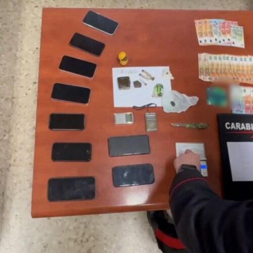 Operazione antidroga nell’Ovadese: perquisizioni e arresti dei Carabinieri