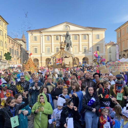 Carnevale 2026 a Casale Monferrato: sfilata rinviata al 21 febbraio per maltempo
