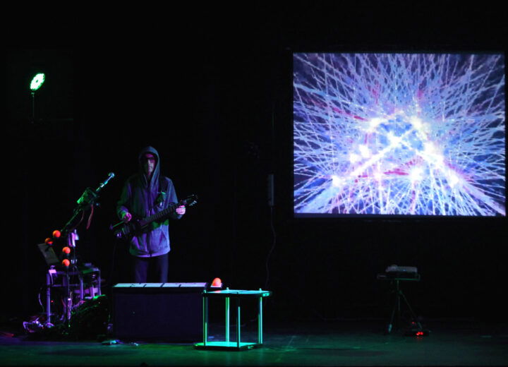 Al Teatro Sociale di Valenza il 7 febbraio arriva Control Freak