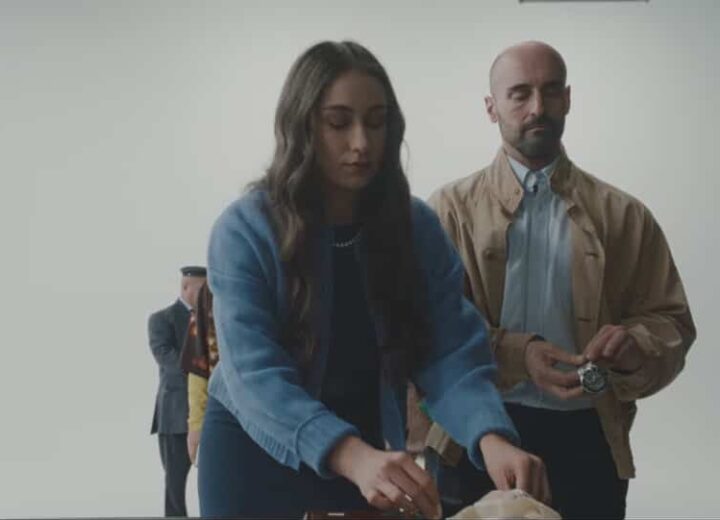 Sanremo: una giovane attrice fubinese nel video della canzone di Dargen D’Amico