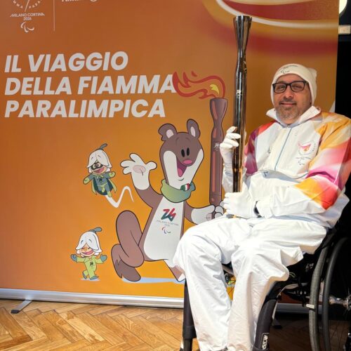 Paralimpiadi Milano-Cortina: il tennista alessandrino Gianluca Cosentino tedoforo a Torino
