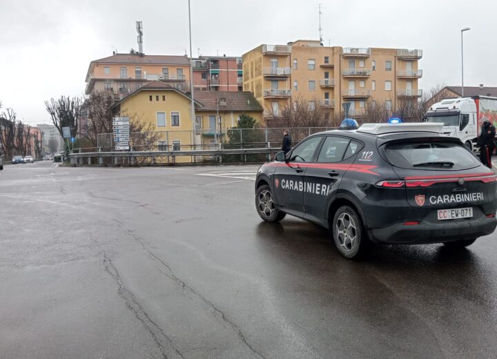 Una vita spezzata alla rotonda di Tortona. Muore uomo di 43 anni. Lascia due figli in Bangladesh