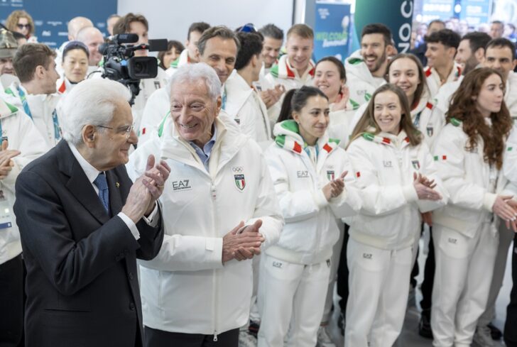 Milano-Cortina 2026, Mattarella incontra gli azzurri: “Sport manda al mondo un messaggio di pace”