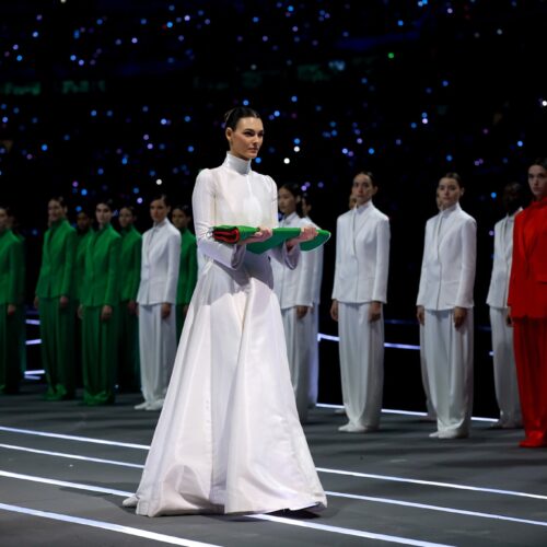 Olimpiadi invernali Milano-Cortina: una cerimonia di apertura tra musica, colori e fantasia