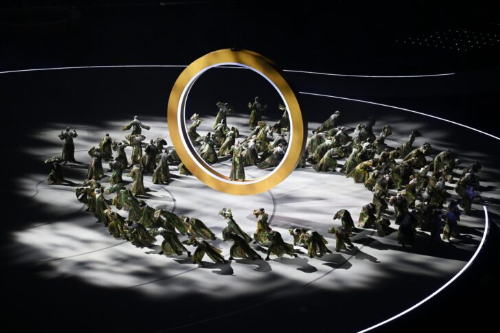 Olimpiadi invernali Milano-Cortina: una cerimonia di apertura tra musica, colori e fantasia