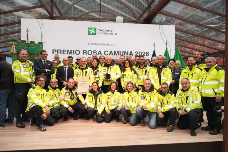 Con la Rosa Camuna 2026 il grazie di Regione Lombardia ai soccorritori di Crans-Montana