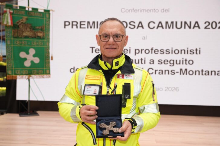 Con la Rosa Camuna 2026 il grazie di Regione Lombardia ai soccorritori di Crans-Montana