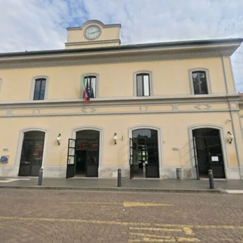 Ruba un bagaglio su un treno ma viene bloccato e arrestato alla stazione di Pavia
