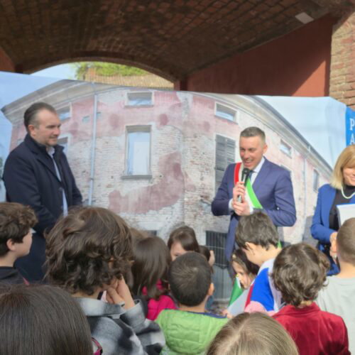 Grazie a 15 bandi vinti Castelletto ha trasformato un rudere nella casa di tutti