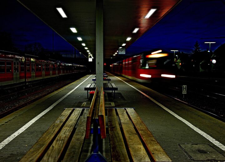 Il treno notturno Milano-Alassio sarà prolungato fino a Ventimiglia nei fine settimana