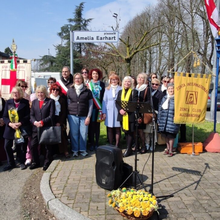 Alessandria intitola un piazzale ad Amelia Earhart, pioniera dei cieli e dell’emancipazione femminile