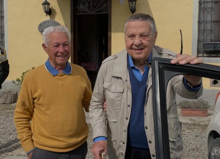 Il ragazzo di campagna torna nel Pavese: Pozzetto al ristorante “Il Pilota”