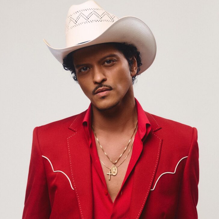 Bruno Mars torna con il suo quarto album solista, The Romantic