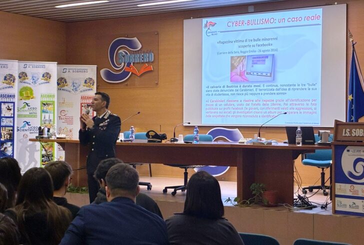 Dal doping al cyberbullismo, lezione di legalità con i Carabinieri al Sobrero di Casale Monferrato