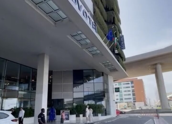 Valenzani e alessandrini bloccati a Dubai: “Alert sui telefoni, ora aspettiamo di tornare a casa”