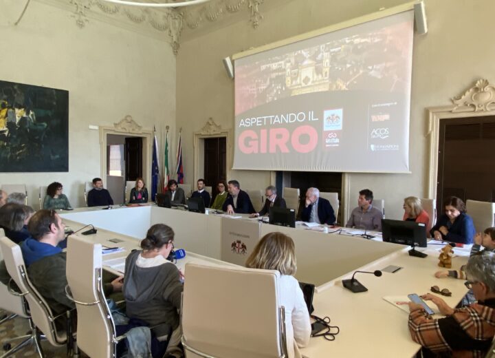 A Novi Ligure un mese di eventi e una notte rosa con Dj Molella in attesa del Giro d’Italia