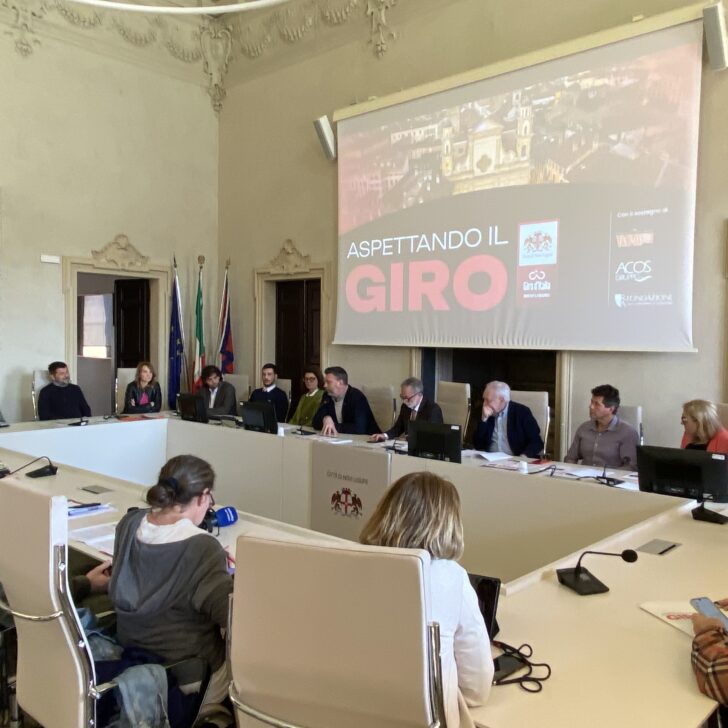 A Novi Ligure un mese di eventi e una notte rosa con Dj Molella in attesa del Giro d’Italia