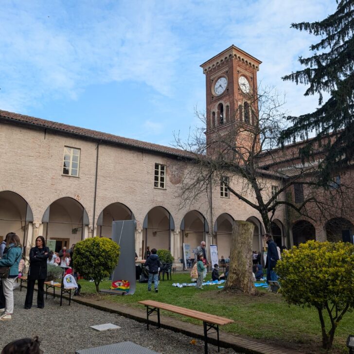 Successo per “Gocce di solidarietà”: il Chiostro di Santa Maria di Castello si colora di partecipazione