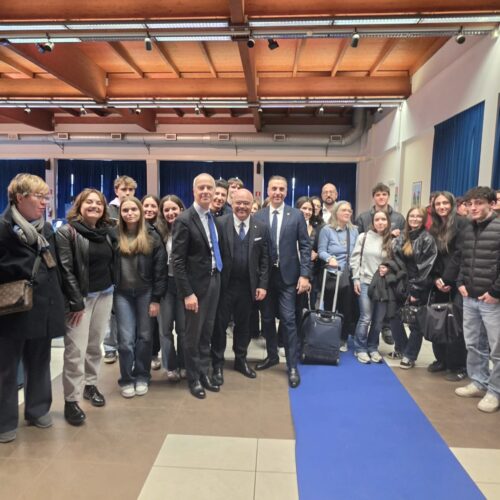 Questura di Pavia presidio di legalità: 2.500 studenti a lezione di antimafia