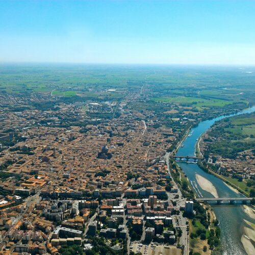 Pavia verso una “smart land verde”: 56 milioni per sviluppo urbano e rurale con il nuovo accordo regionale