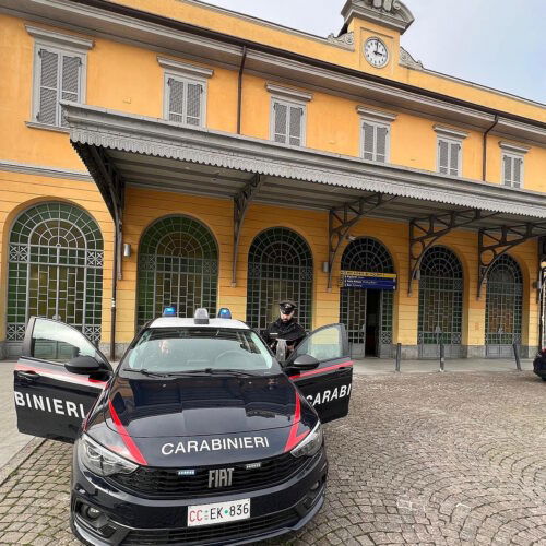 Controlli dei Carabinieri a Tortona: espulso un 46enne e denunciato un 20enne irregolare