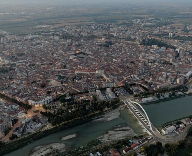 Ad Alessandria balzo delle compravendite immobiliari. La mappa dei prezzi quartiere per quartiere