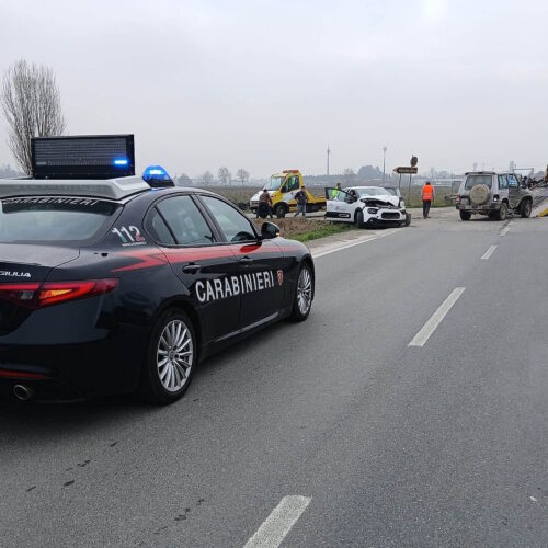 Incidente tra due mezzi sulla sp 185 a Castellazzo: una persona ferita. Strada chiusa