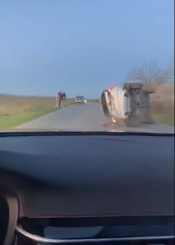 Auto ribaltata tra Felizzano e Oviglio: nessun ferito