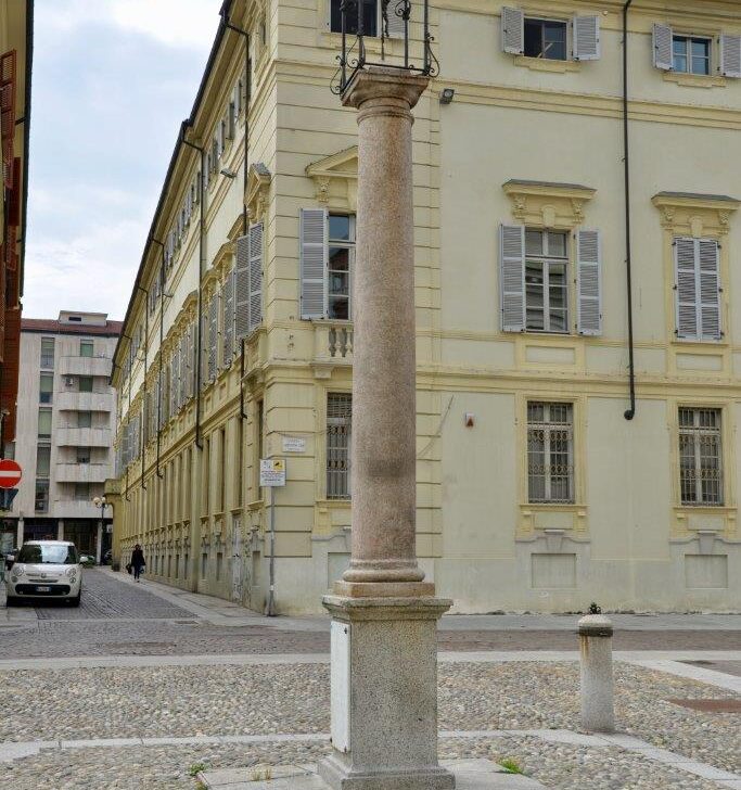 La Piazza delle Tre Storie: i misteri nascosti nel cuore di Alessandria