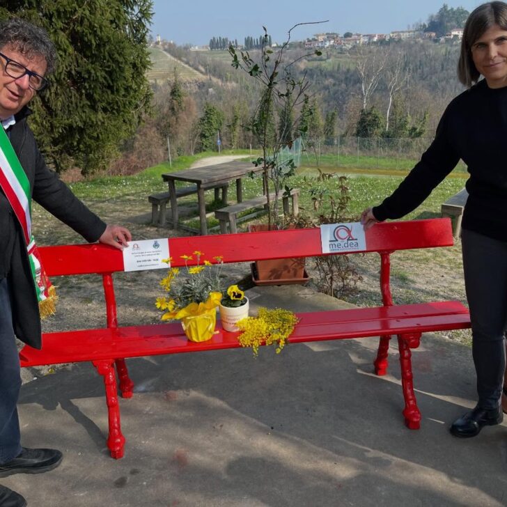 Anche a Cella Monte una panchina rossa contro la violenza sulle donne