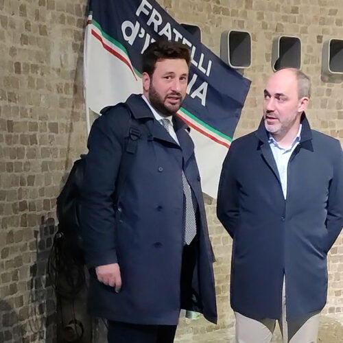 Elezioni Valenza: anche il centrodestra si divide. Fratelli d’Italia pronto a candidare Luca Merlino