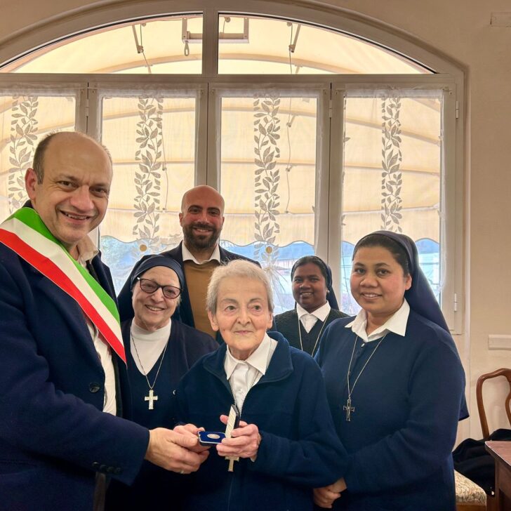 I 100 anni di Suor Irene Boffa: gli auguri del sindaco di Acqui