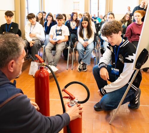 Roquette dopo Crans-Montana dedica lezioni di sicurezza e prevenzione incendi ai giovani
