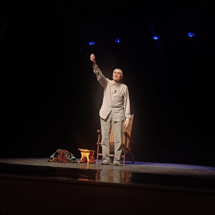 Dipingere un sogno. Recensione di “Cuarnaiàss” al Teatro San Francesco