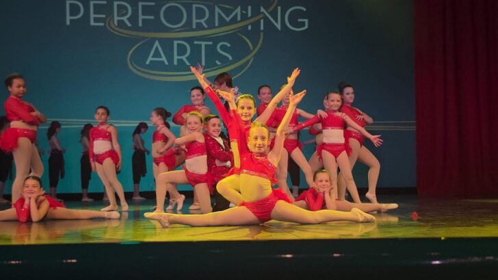 Giovani danzatori dell’Alessandrino conquistano il pubblico del teatro Videopolis a Disneyland Paris