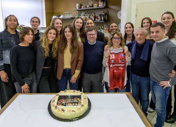 Alla scuola alberghiera Santachiara la cena di fine stagione della BCC Derthona Basket