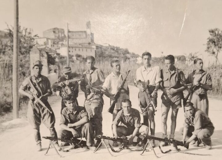 A Castellazzo la mostra “La guerra-La Resistenza” con i reperti del partigiano Giacomo Lamborizio