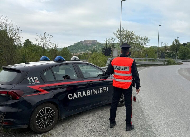 Controlli nel novese: diverse persone denunciate