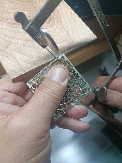 Grafite Projet: la bottega dove imparare l’arte orafa e dare all’amore la forma di un gioiello unico