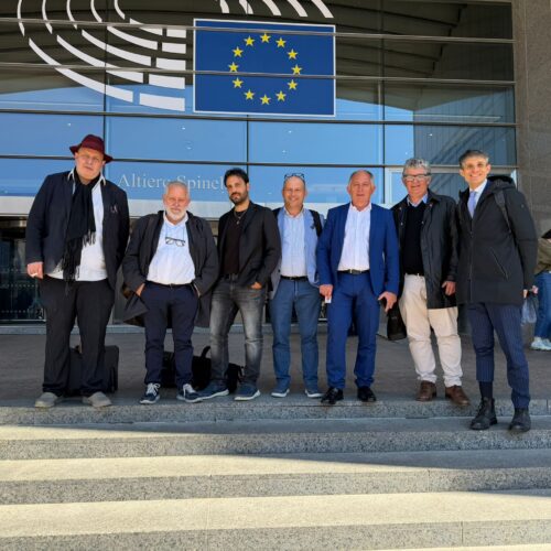 Al Parlamento Europeo di Bruxelles gli Agricoltori Autonomi contro il trattato Ue-Mercosur