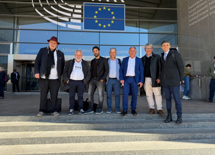 Al Parlamento Europeo di Bruxelles gli Agricoltori Autonomi contro il trattato Ue-Mercosur