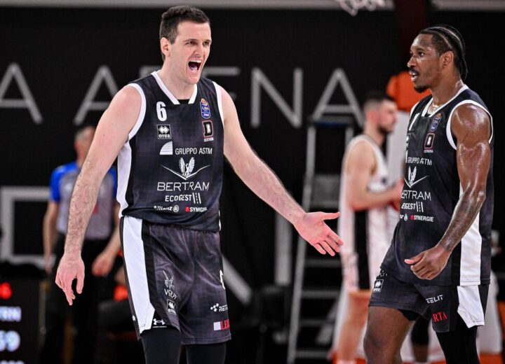 Bertram Derthona domina Trento e stacca il pass per i playoff