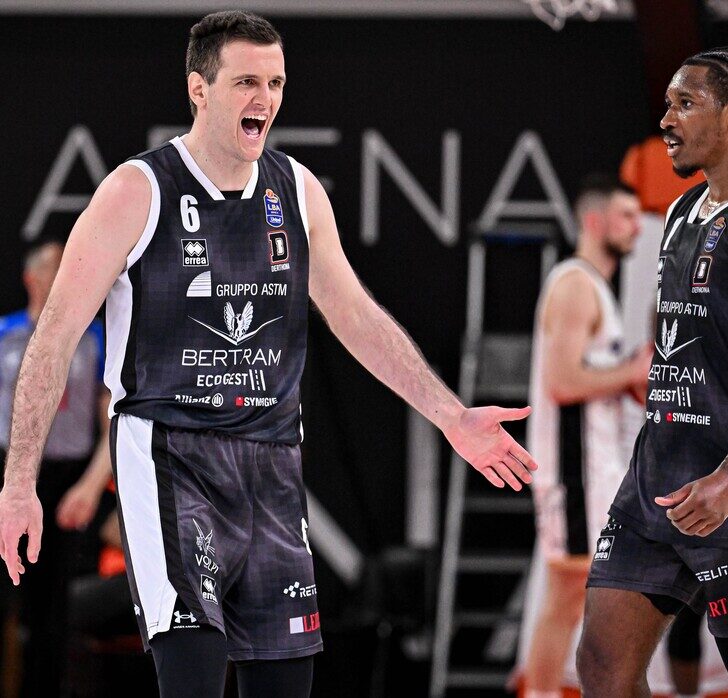 Bertram Derthona domina Trento e stacca il pass per i playoff
