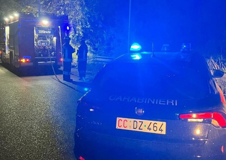 Auto fuori strada a Landriano: intervenuti i Carabinieri