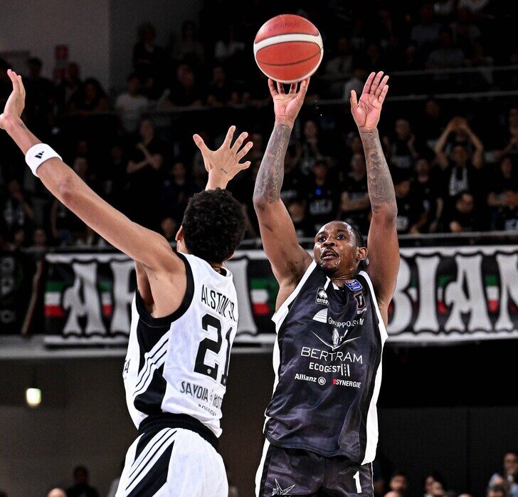 Bertram Derthona lotta ma si arrende alla Virtus Bologna: le V nere si impongono alla Nova Arena