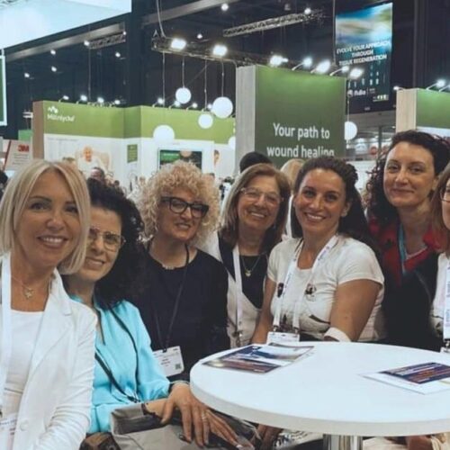 Una ferita infinita guarita da una cura venuta dal futuro: nonna Antonietta torna a camminare