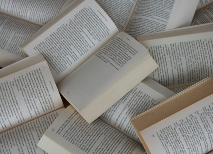 Broni, oltre 800 nuovi libri in biblioteca: 77 sono di autori locali